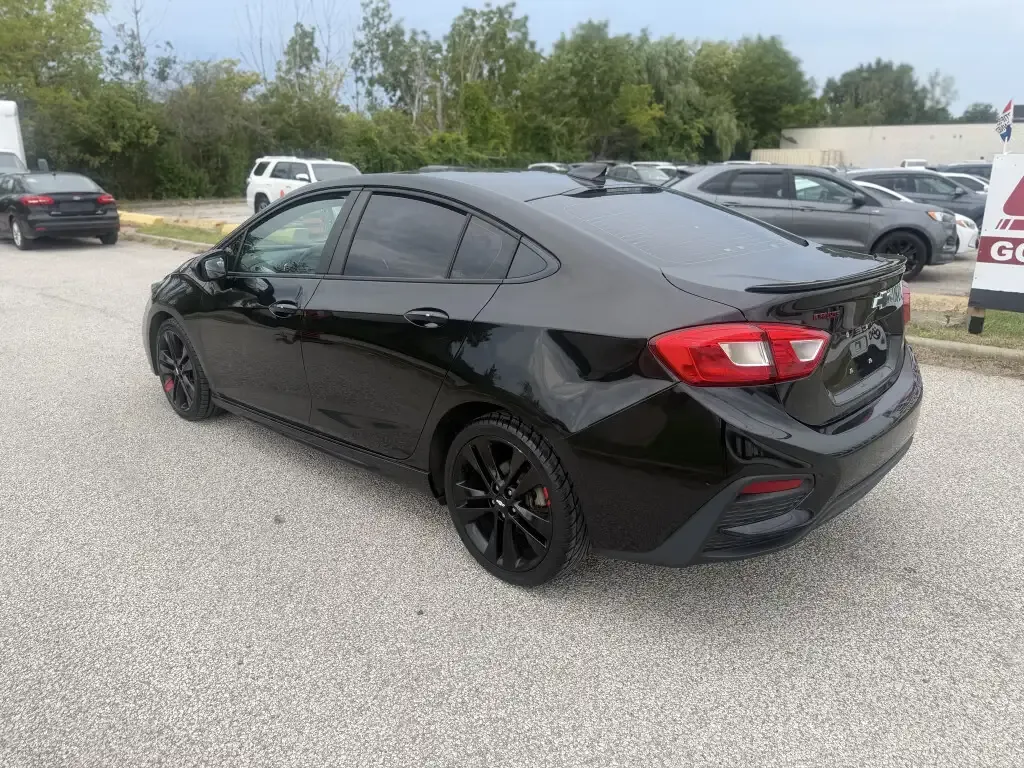 Chevrolet Cruze 2018 photo 4