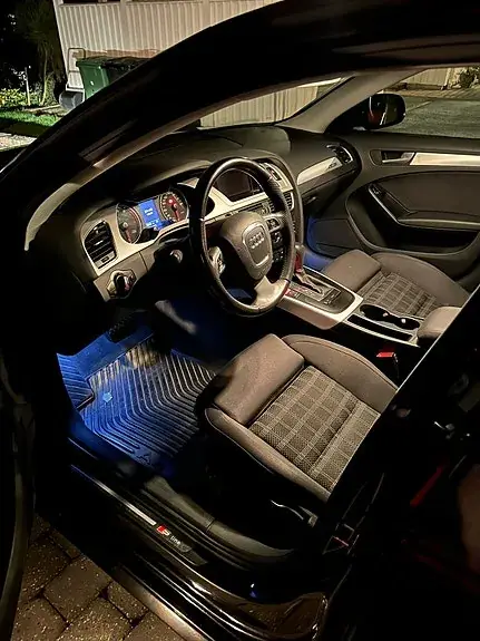 Audi A4 2010 photo 3