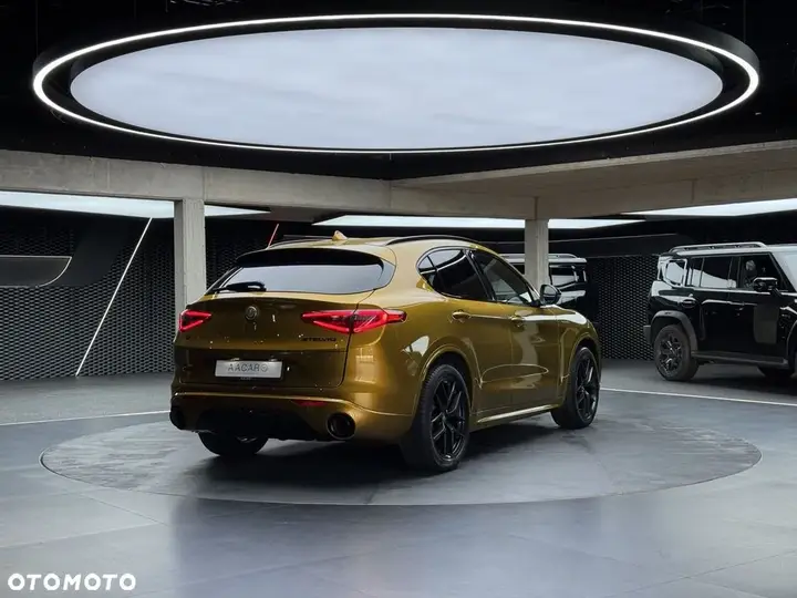Alfa Romeo Stelvio 2021 photo 5