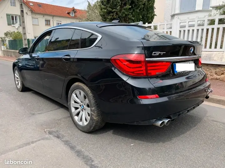 BMW 5 Series 2009 photo 3