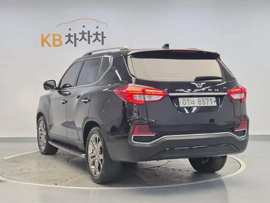 KG Mobility Rexton 2018 photo 2