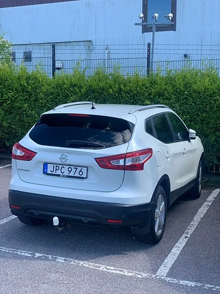 Nissan Qashqai 2016 photo 2