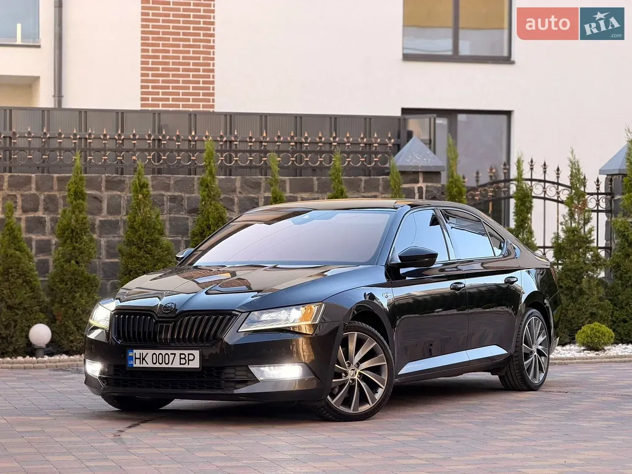Skoda Superb 2016 photo 3
