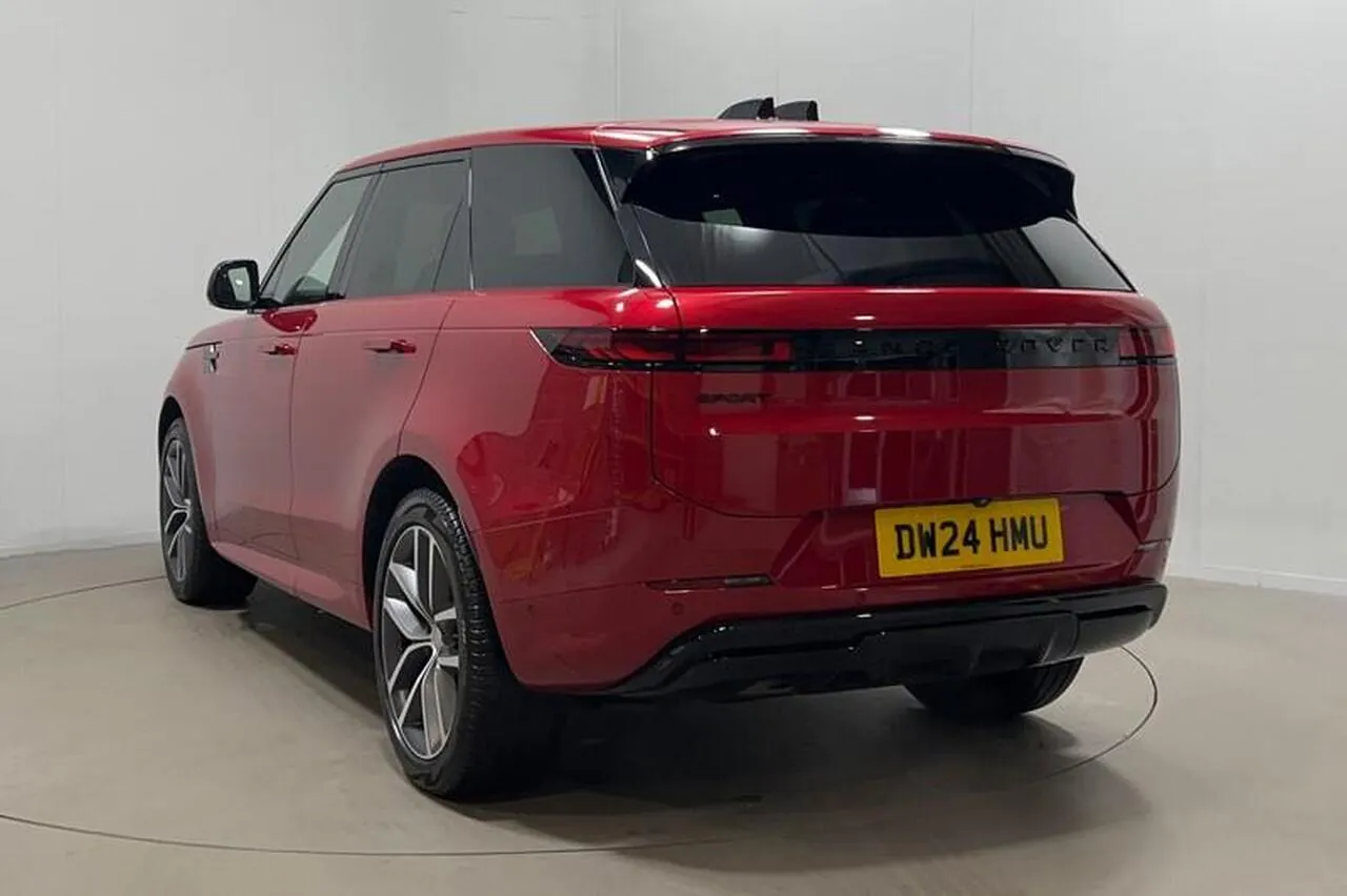 Land Rover Range Rover Sport 2024 photo 3