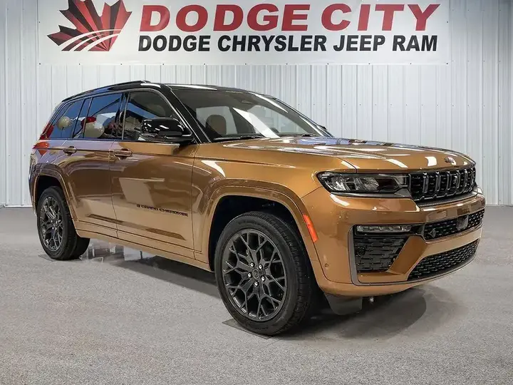 Jeep Grand Cherokee 2027 photo 5