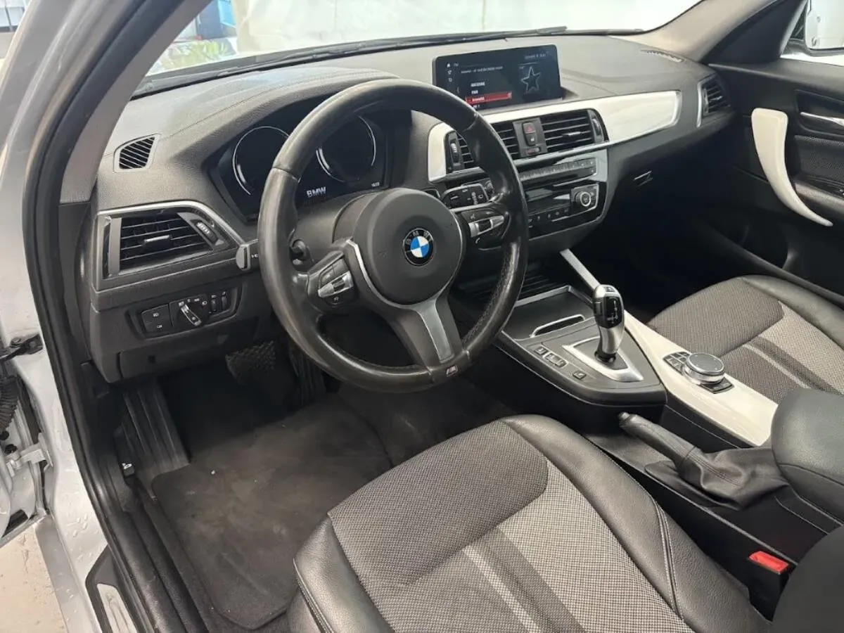 BMW 1 Series 2019 photo 3