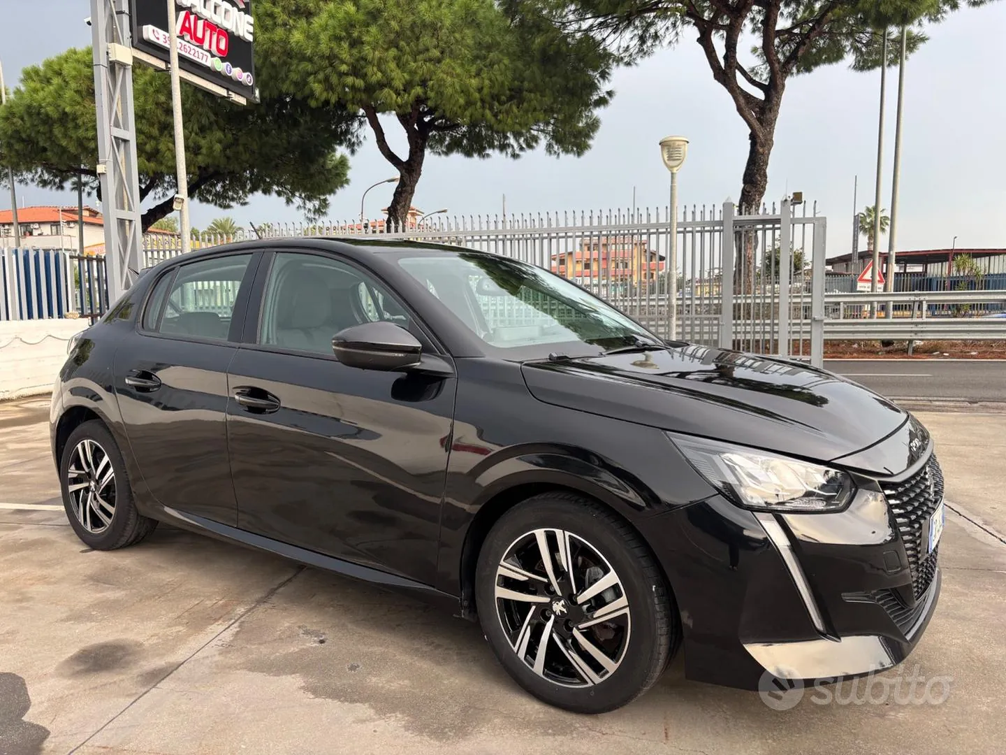 Peugeot 208 2020 photo 2