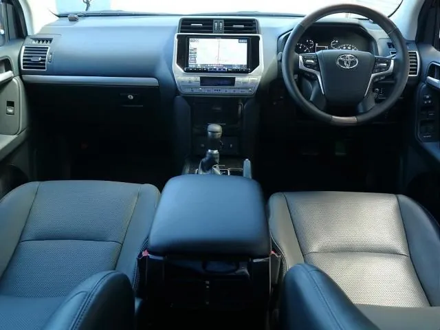 Toyota Land Cruiser Prado 2021 photo 5