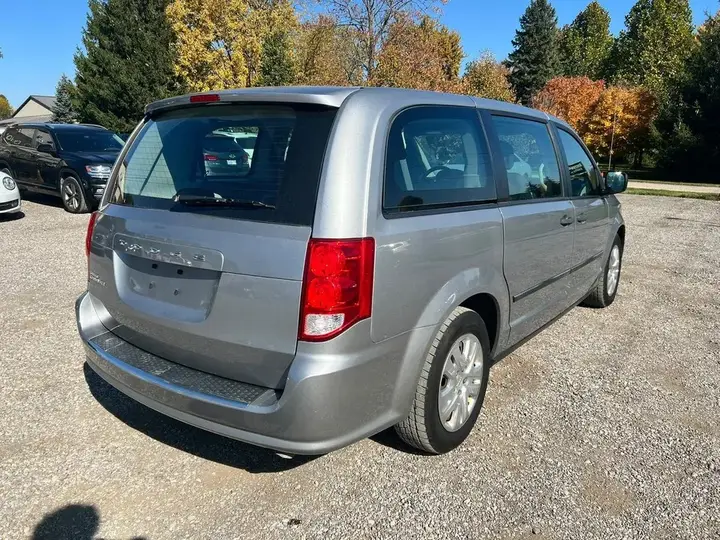 Dodge Grand Caravan 2017 photo 5