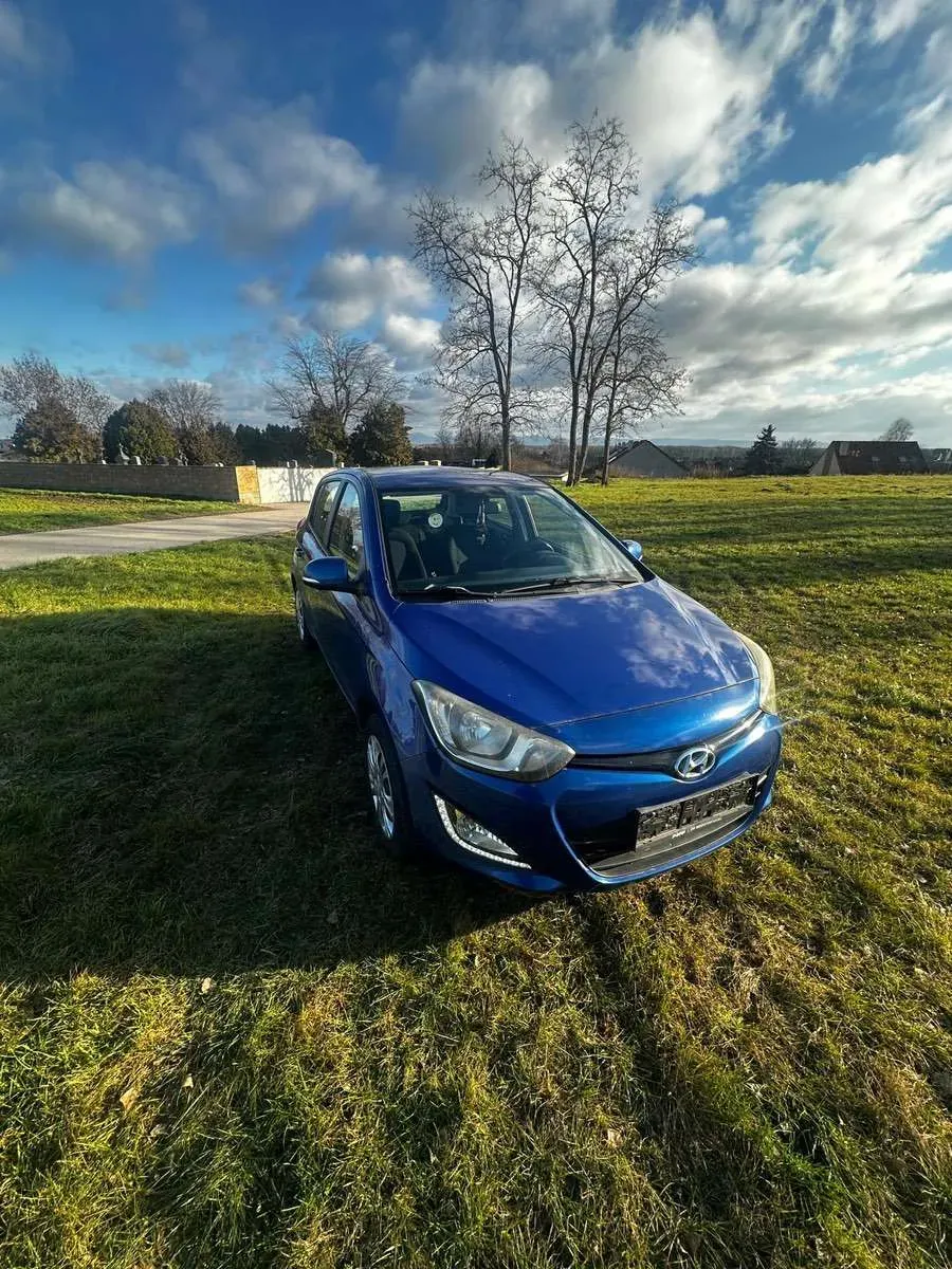 Hyundai I20