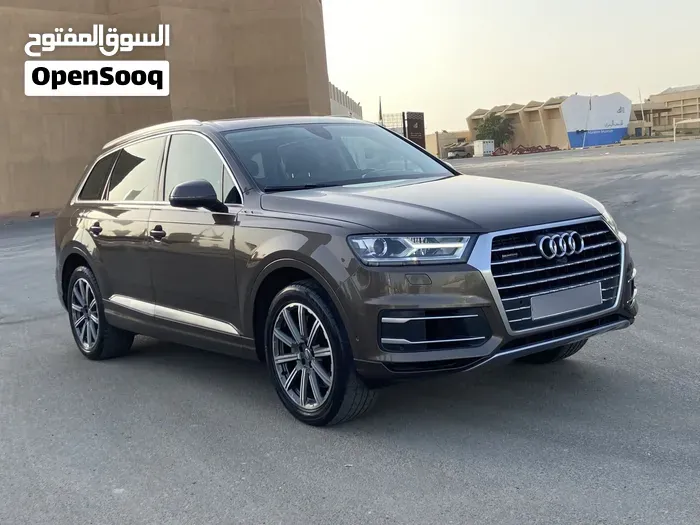 Audi Q7 2017 photo 3