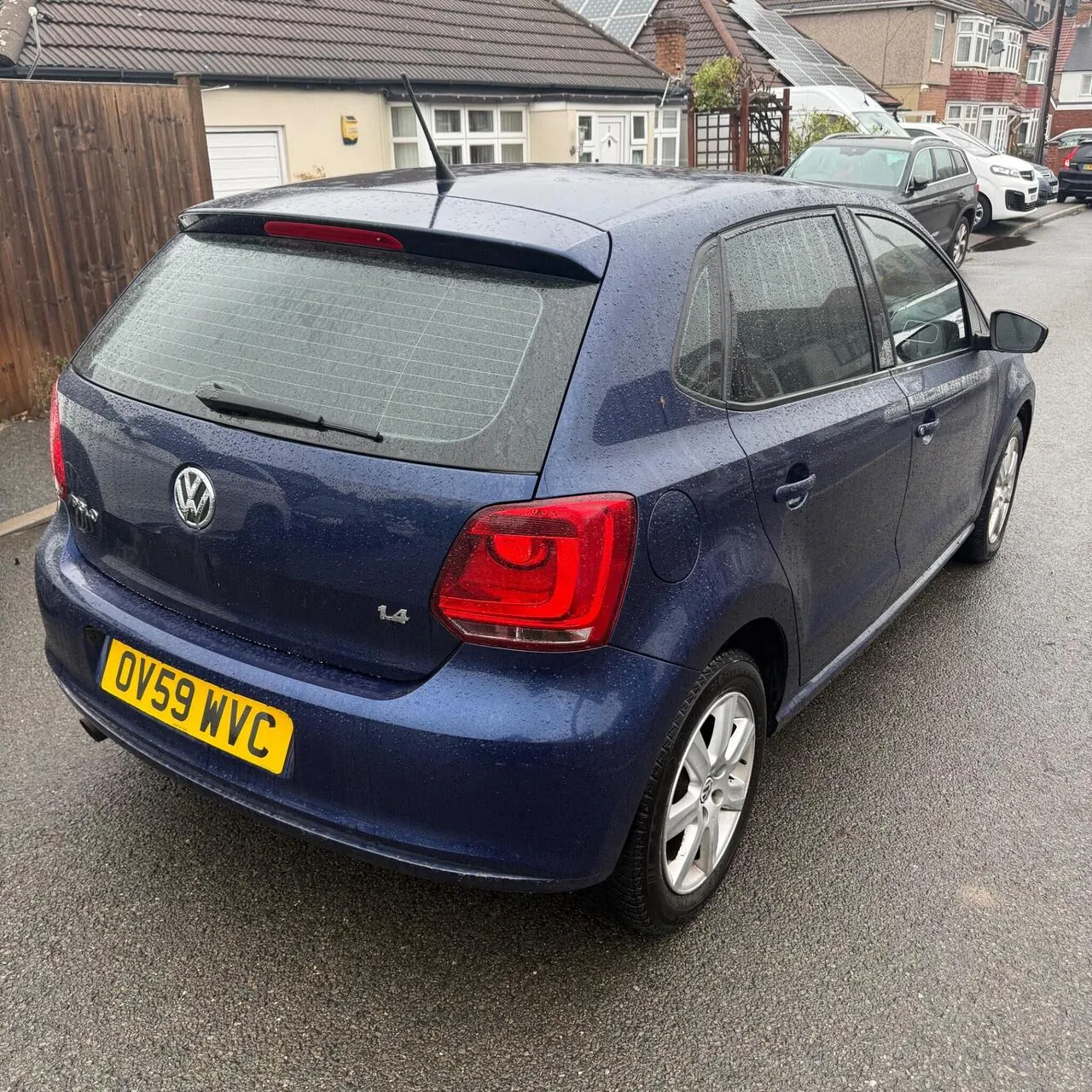 Volkswagen Polo 2009 photo 3