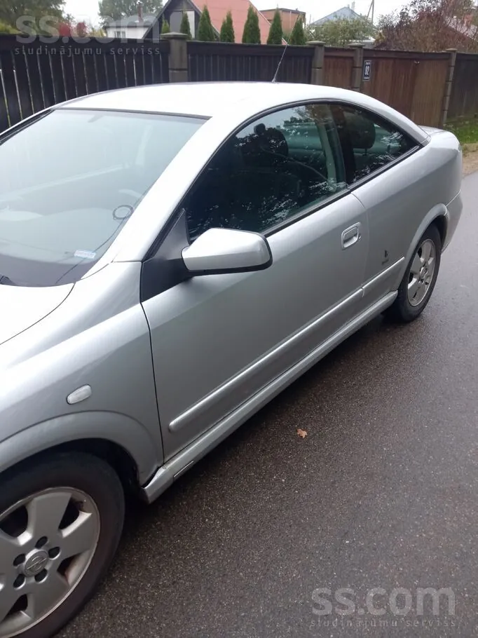Opel Astra 2001 photo 2