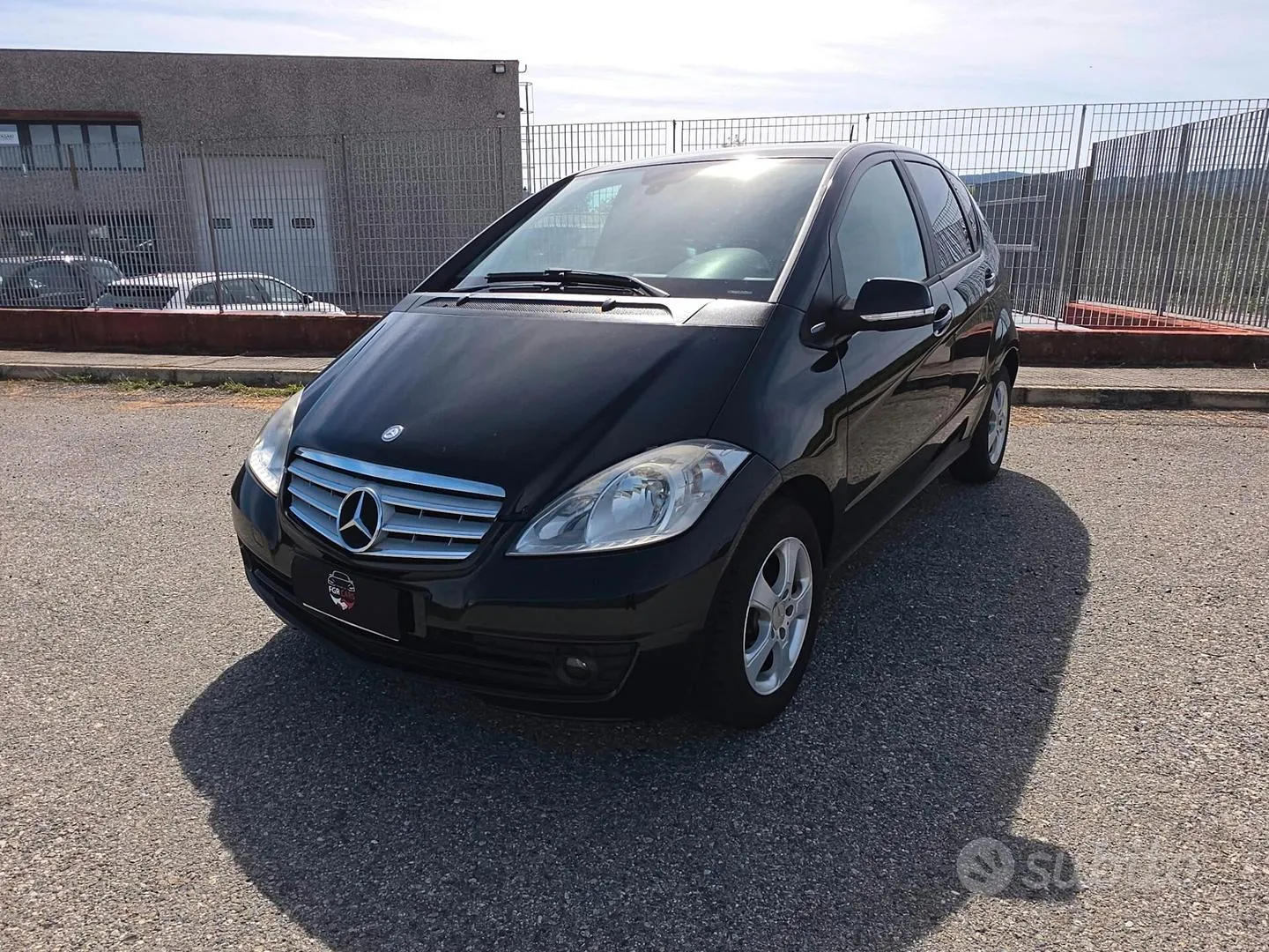 Mercedes-Benz A 160 2011 photo 2
