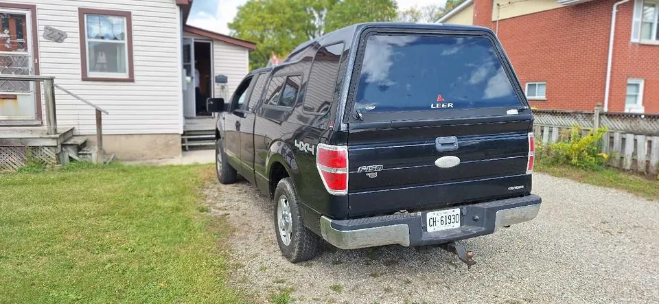 Ford F-150 2011 photo 3