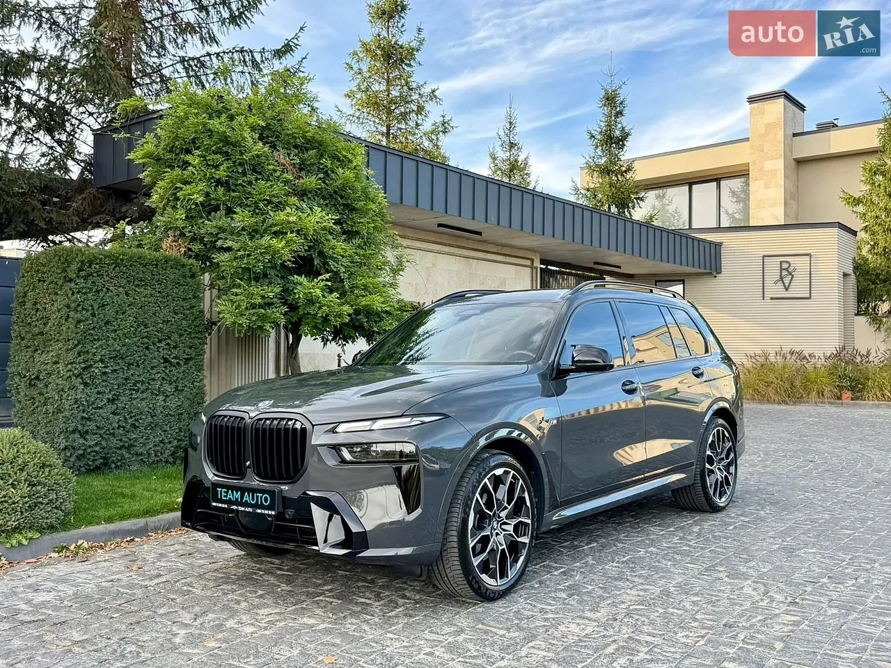 BMW X7 2025 photo 5
