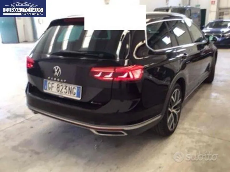 Volkswagen Passat Alltrack 2021 photo 2