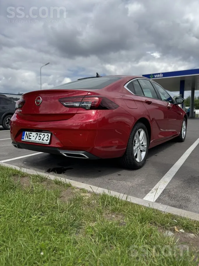 Opel Insignia 2022 photo 2