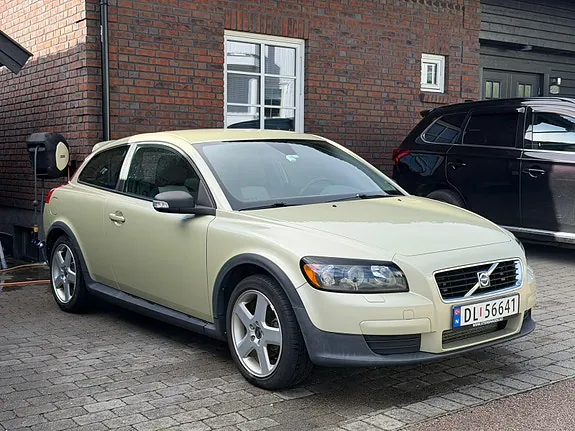 Volvo C30 2007 photo 2