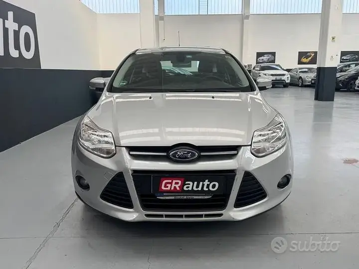 Ford Focus 2013 photo 3