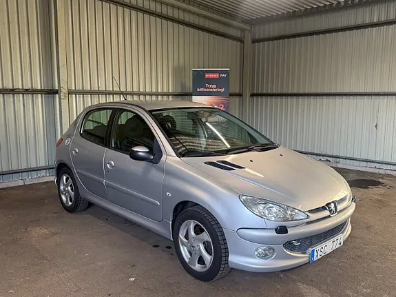 Peugeot 206 2006 photo 2