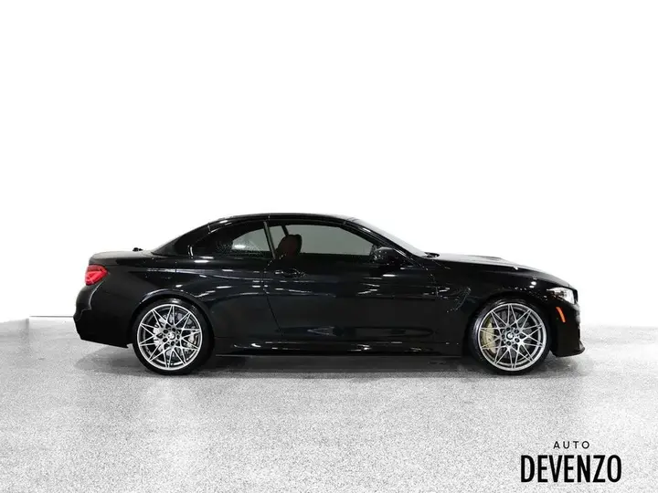 BMW M4 2018 photo 4