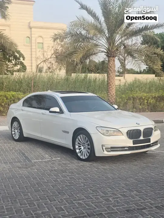 BMW 7 Series 2013 photo 2