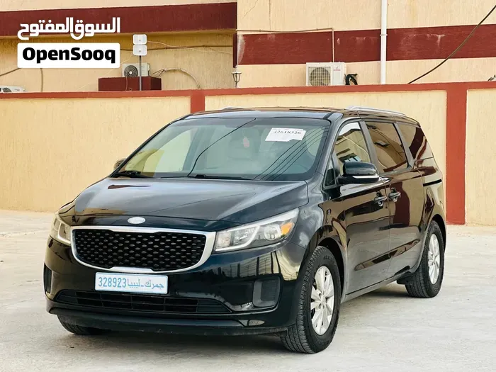 Kia Sedona 2016 photo 2