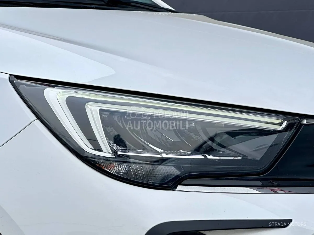 Opel Crossland X 2021 photo 2