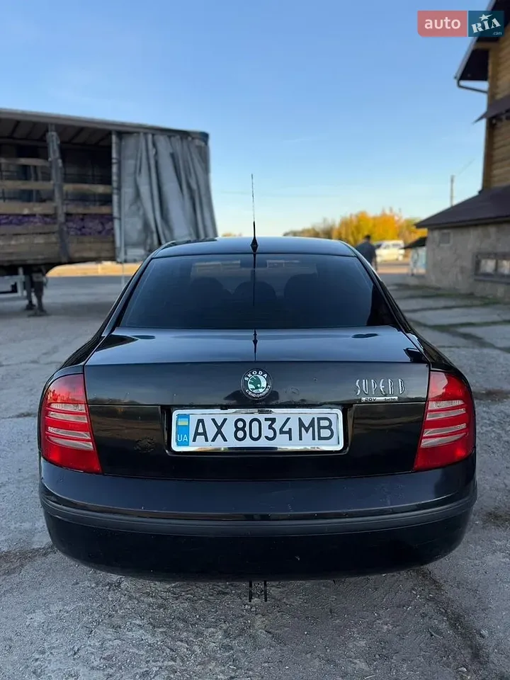 Skoda Superb 2007 photo 5
