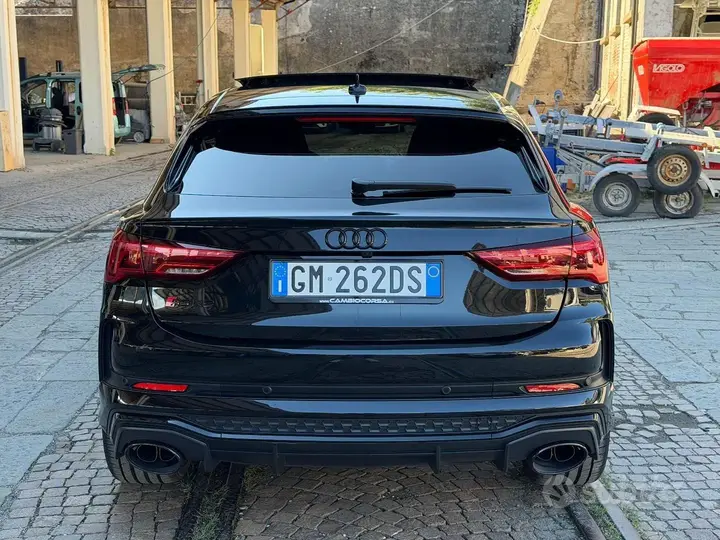 Audi Q3 2022 photo 5