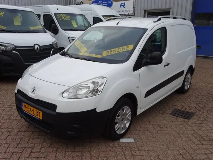 Peugeot Partner 120 2015 photo 2