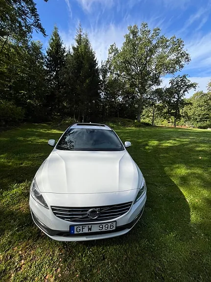 Volvo V60 2014 photo 3