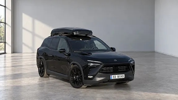 NIO Es8