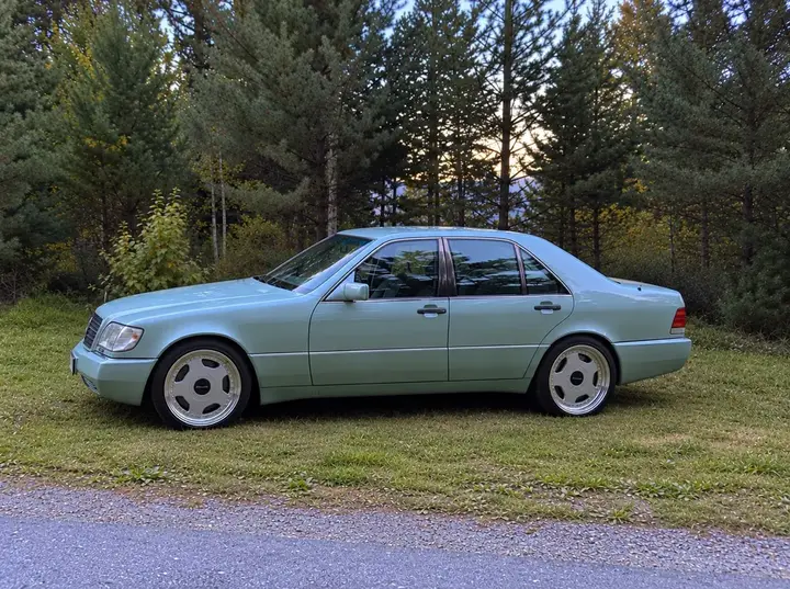 Mercedes-Benz S-Class