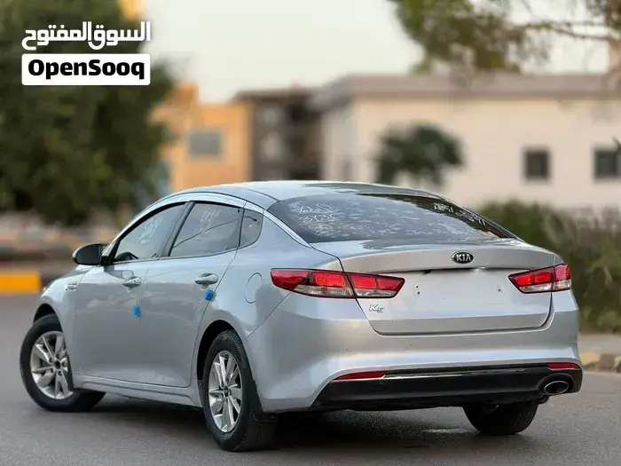 Kia K5 2017 photo 4