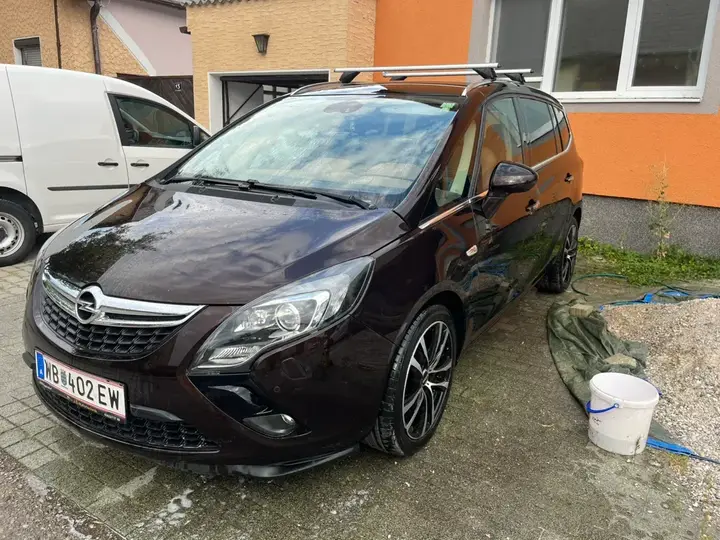 Opel Zafira Tourer