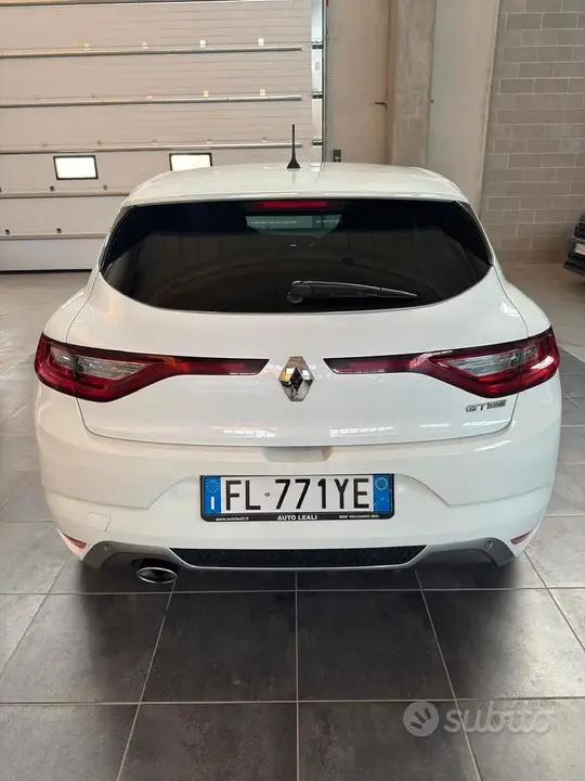 Renault Megane 2017 photo 5