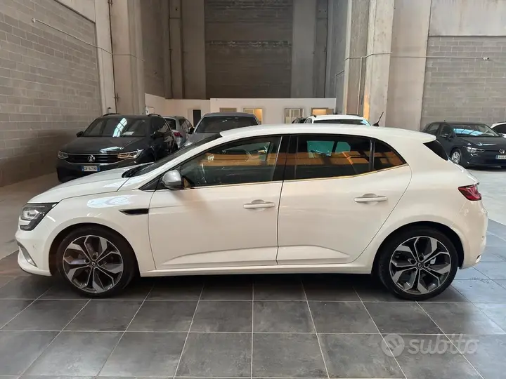 Renault Megane 2017 photo 3