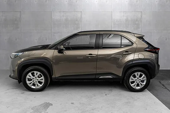 Toyota Yaris Cross 2023 photo 2