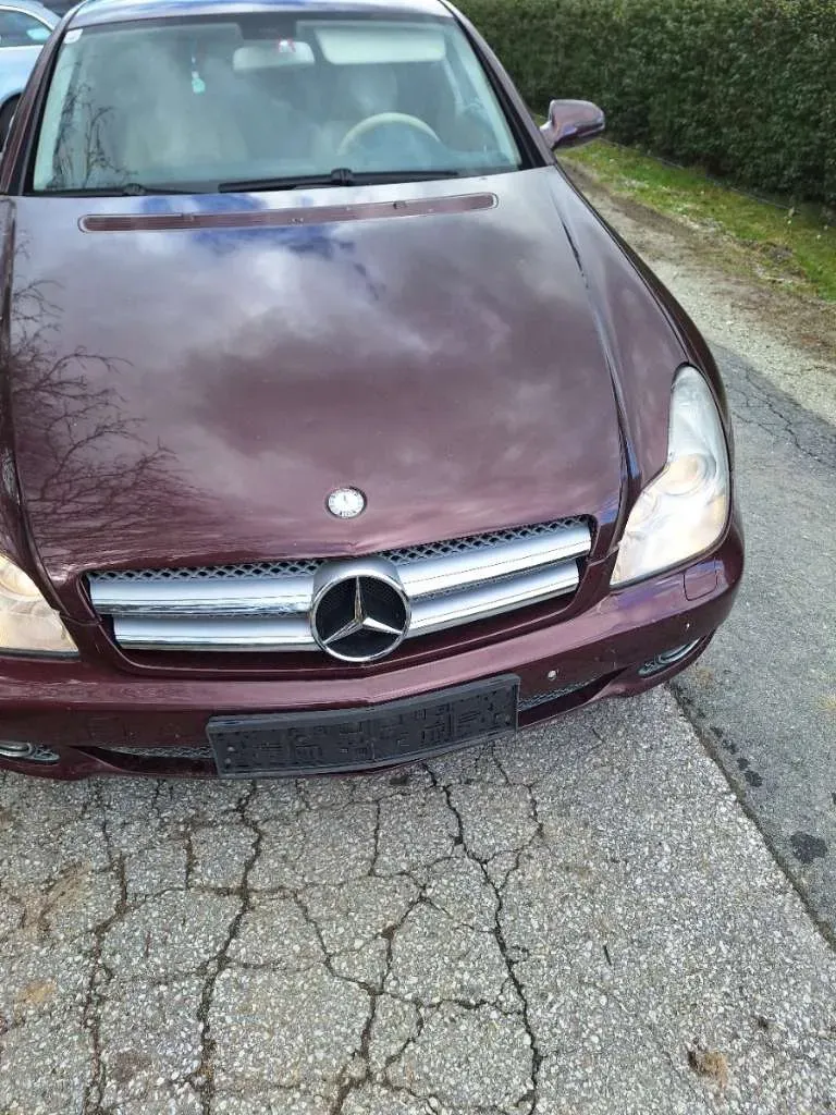Mercedes-Benz Cls-Class