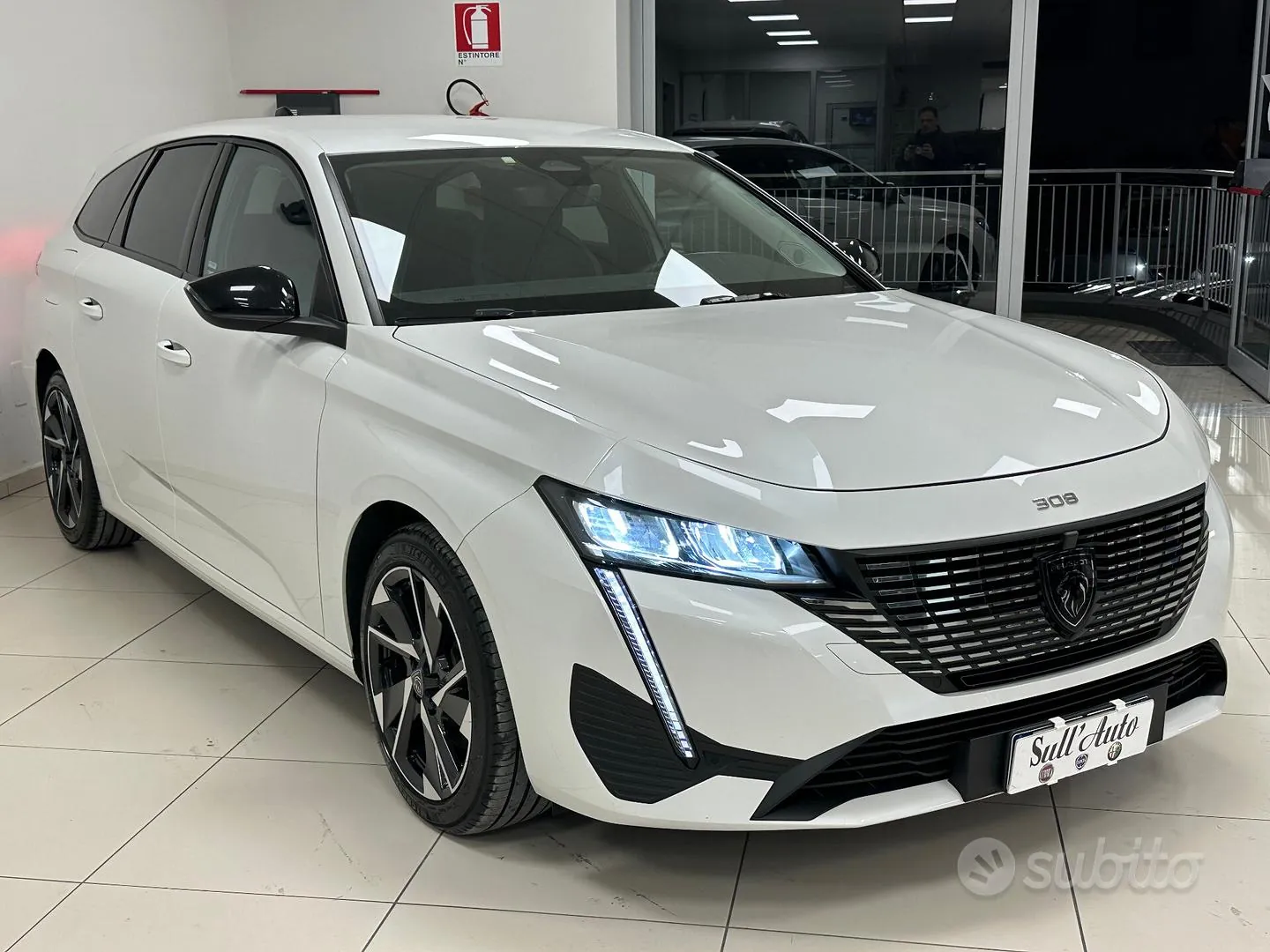 Peugeot 308 2022 photo 3