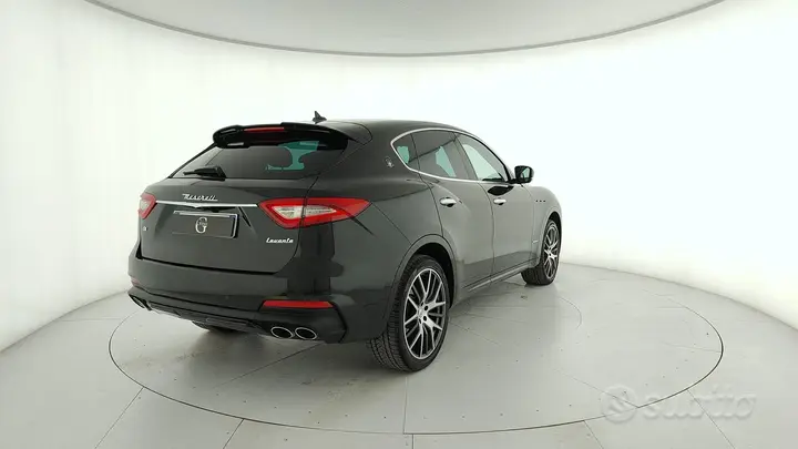 Maserati Levante 2019 photo 3