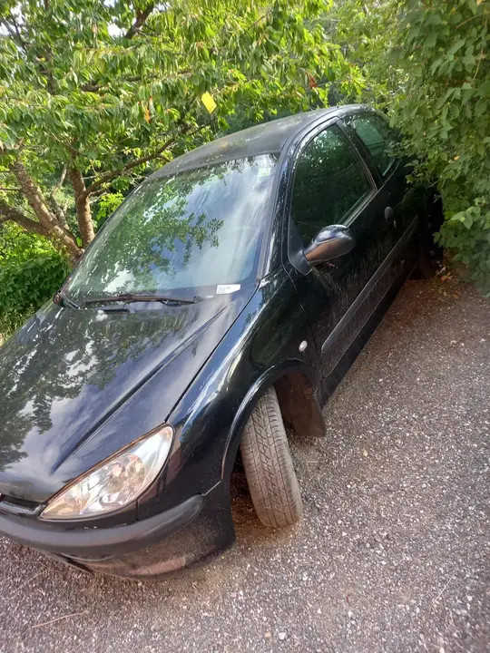 Peugeot 206 2000 photo 3