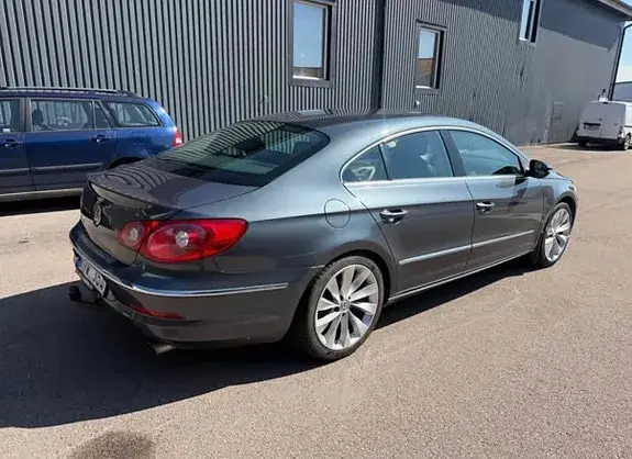 Volkswagen Passat Cc 2011 photo 3