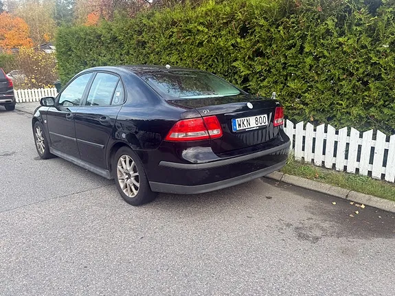 Saab 9-3 2005 photo 2