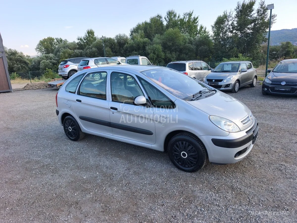 Citroen Xsara Picasso 2010 photo 5