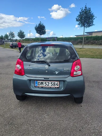 Suzuki Alto 2011 photo 5