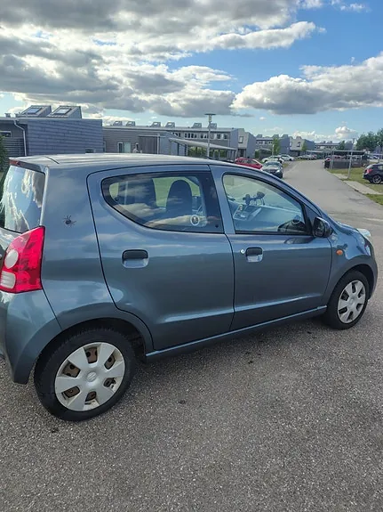 Suzuki Alto 2011 photo 3
