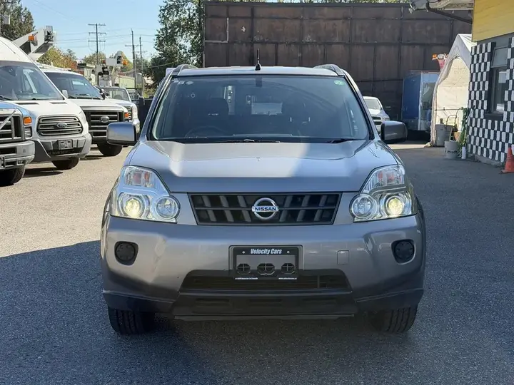 Nissan X-Trail 2009 photo 2